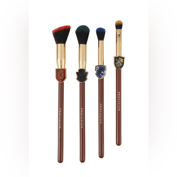 Profusion Cosmetics Harry Potter  Eyeshadow Palette and eye and face brush set - Picture 6 of 10